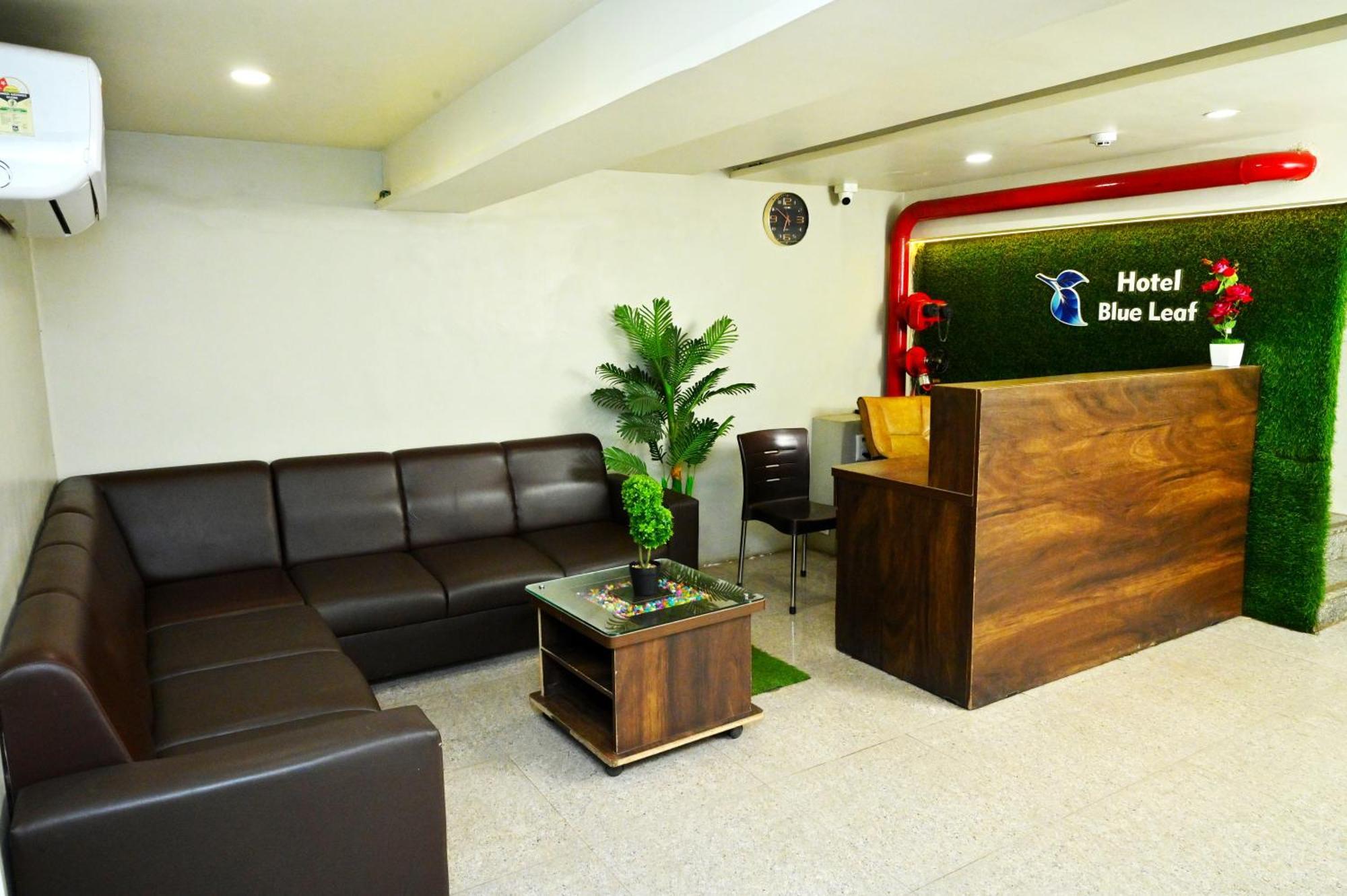Hotel Blue Leaf Rajkot Dış mekan fotoğraf