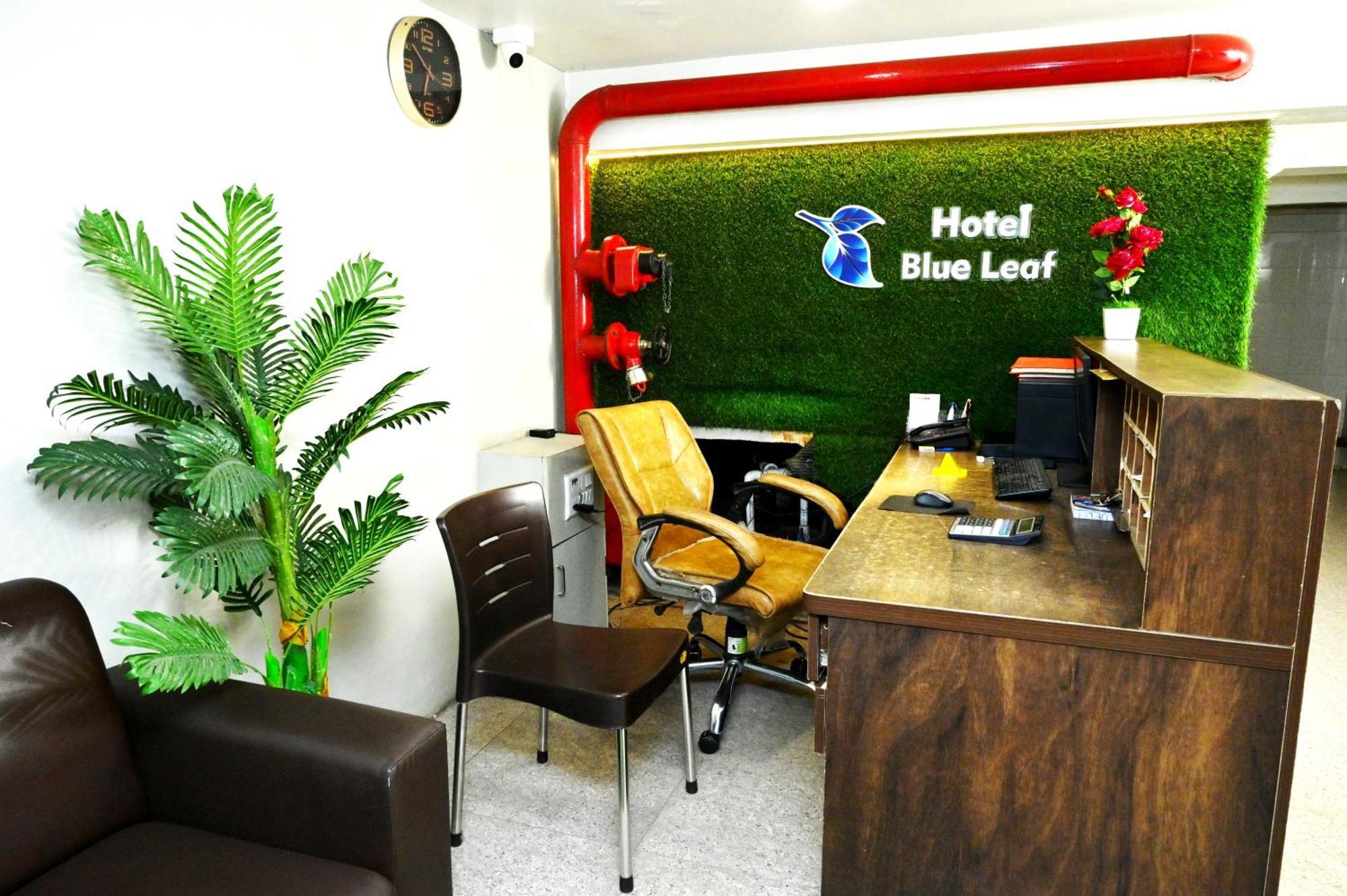 Hotel Blue Leaf Rajkot Dış mekan fotoğraf
